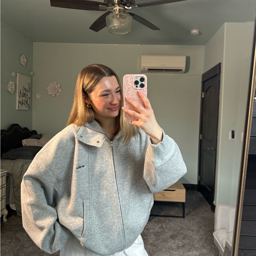 Retro Gray Zip-Up Jacket